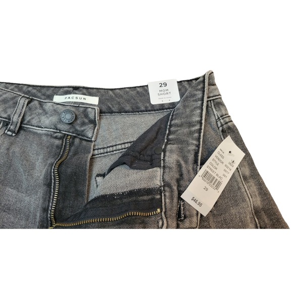 Pacsun Street Black Mom Short Size 29 NWT - Picture 3 of 5